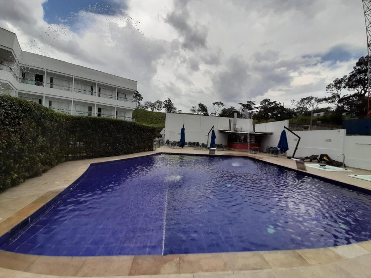 Hotel Palmeras De Luz Moniquira Exterior photo